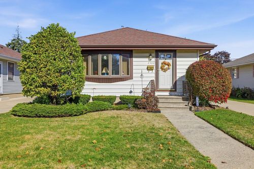 2306 26th Street, Kenosha, WI, 53140 | Card Image