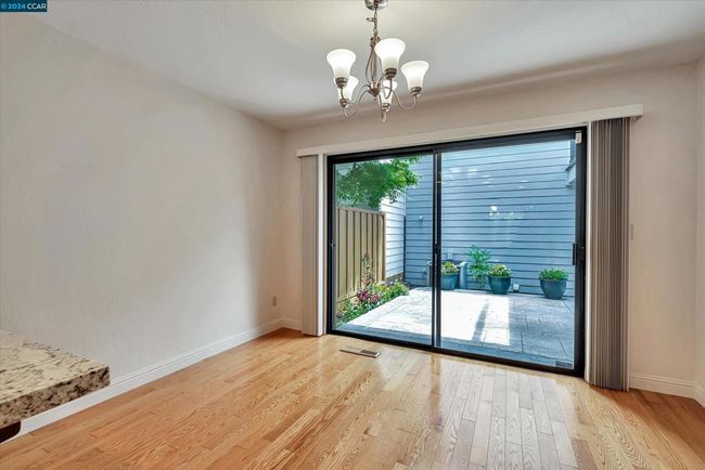 1056 Camino Verde Cir, Townhouse with 3 bedrooms, 4 bathrooms and 2 parking in Walnut Creek CA | Image 18