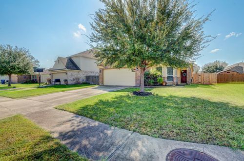 2031 Upland Plover Ct, Rosenberg, TX, 77471-3281 | Card Image