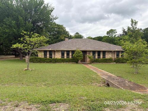 103 Red Bud Ct, Oak Leaf, TX, 75154-3823 | Card Image