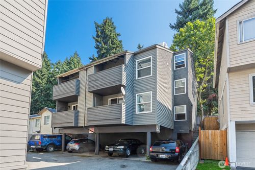 apt-4-10732 Stone Ave N, Seattle, WA, 98133-8196 | Card Image
