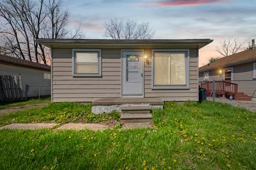 6180 Cordell St, Romulus, MI, 48174-2412 | Card Image