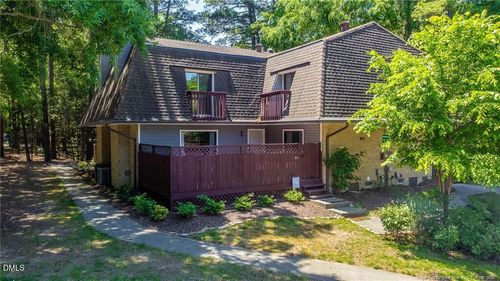 165-165 Springberry Ln, Chapel Hill, NC, 27517-8652 | Card Image