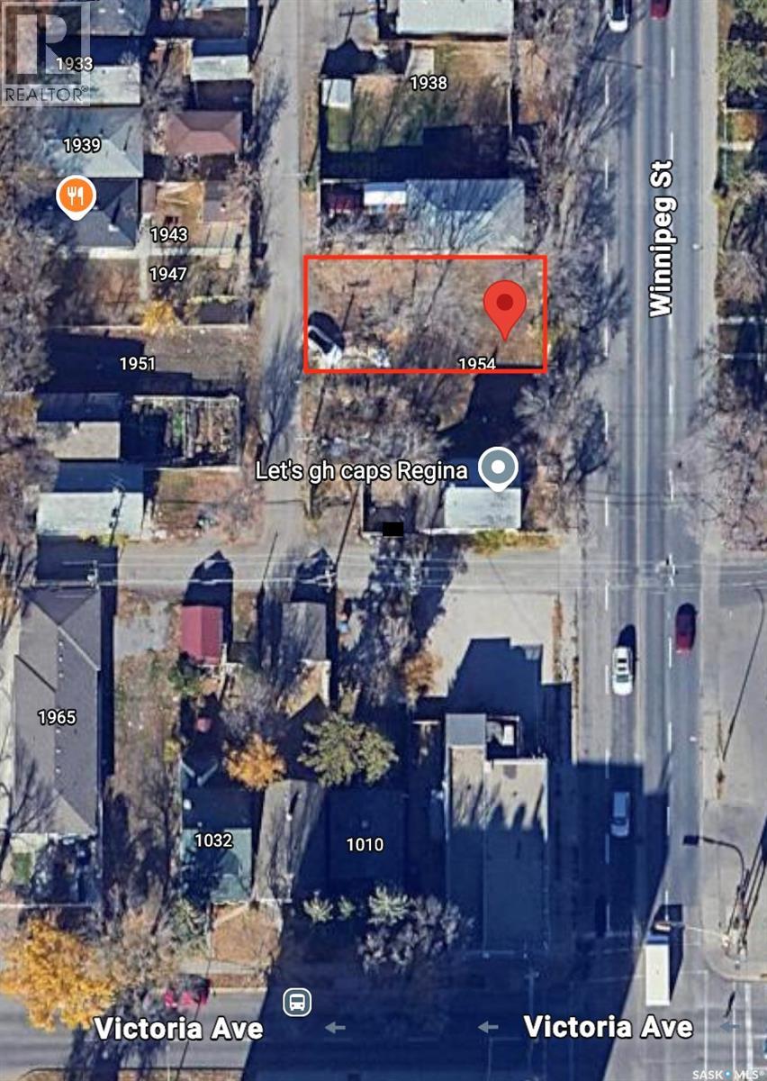 Land in Regina