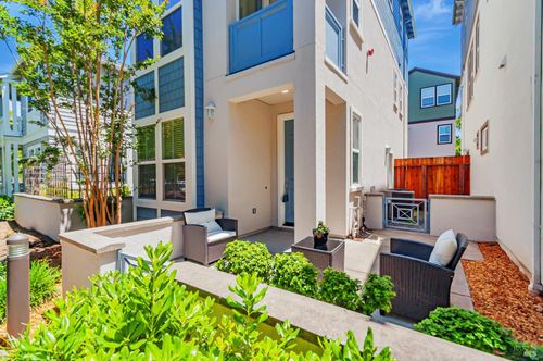 4242 Streamside Dr, Santa Rosa, CA, 95409-4129 | Card Image