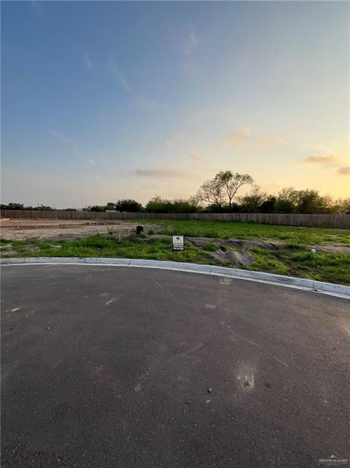 4101 Herradura Street, Harlingen, TX, 78552 | Card Image