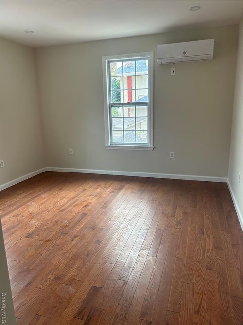 10036 197th St, Hollis, NY, 11423-3311 | Card Image