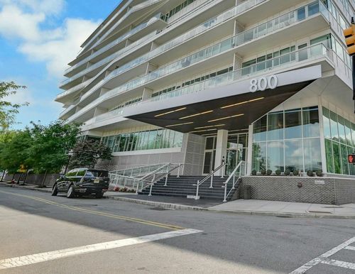 910-800 Ave At Port Imperial Blvd, Weehawken, NJ, 07086-5511 | Card Image