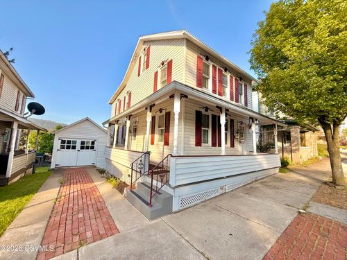 673 Queen St, Northumberland, PA, 17857-1720 | Card Image