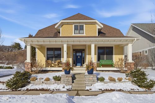 15579 Duck Trail Ln, Apple Valley, MN, 55124-7866 | Card Image