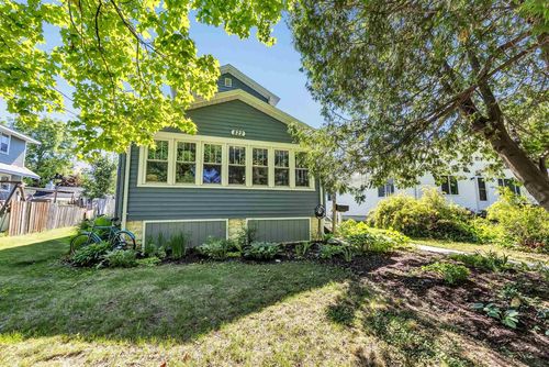 822 N 5th Avenue, STURGEON BAY, WI, 54235 | Card Image