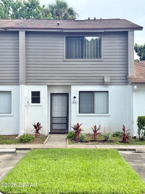 184 W Sandalwood Ct, DAYTONA BEACH, FL, 32119-1493 | Card Image