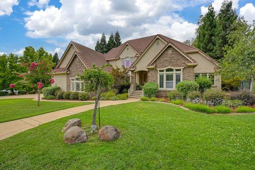 15201 De La Pena Cir, Rancho Murieta, CA, 95683-9724 | Card Image