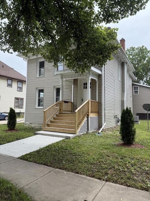 120 E 2nd Street, Fond Du Lac, WI, 54935 | Card Image