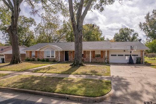 207 E Sheridan St, Tyler, TX, 75701-7904 | Card Image