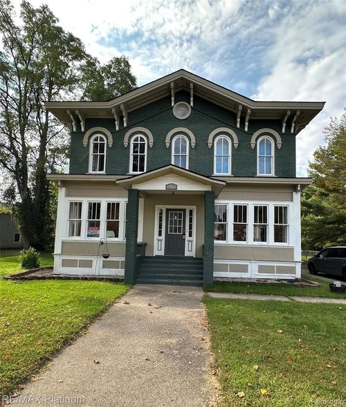 310 E Main St, Vernon, MI, 48476-9121 | Card Image