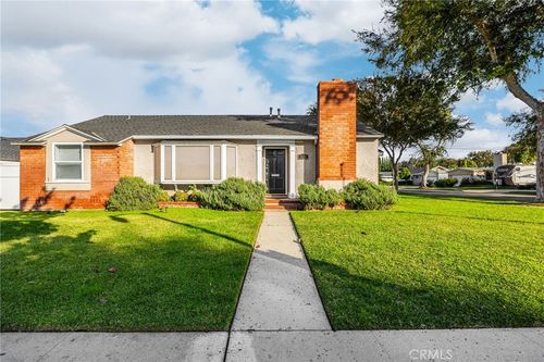 618 S Lee Ave, Fullerton, CA, 92833-4028 | Card Image