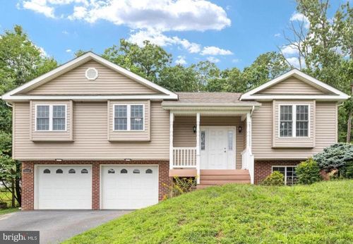 120 Hawk Trl, WINCHESTER, VA, 22602-1436 | Card Image