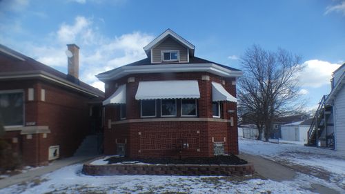 8133 S Dante Ave, Chicago, IL, 60619-4622 | Card Image