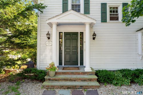 25 Prospect St, Essex, CT, 06426-1031 | Card Image