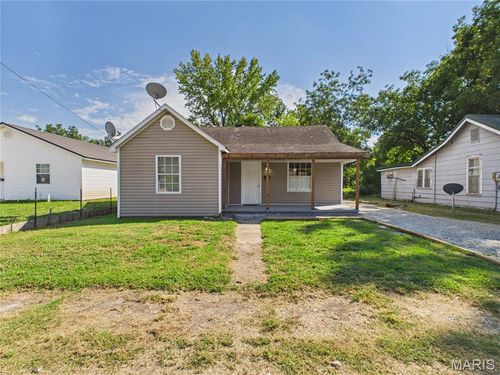 912 Nickey St, Poplar Bluff, MO, 63901-7158 | Card Image