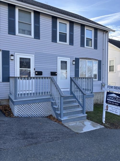 10-10 Moulton Ct, Beverly, MA, 01915-4915 | Card Image