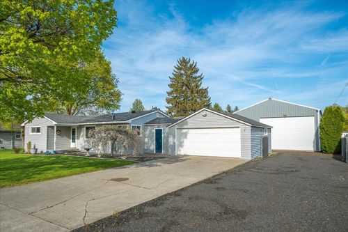 1313 S Wilbur Rd, Spokane Valley, WA, 99206-7073 | Card Image
