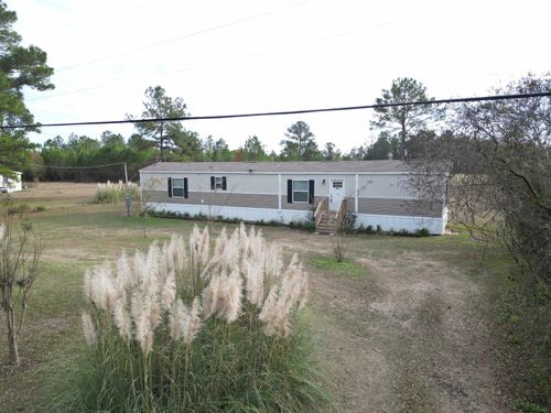 10453 Nw Schmarje Ln, Bristol, FL, 32321-3257 | Card Image