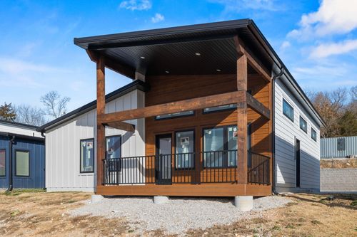 17-46 Reed St, Reeds Spring, MO, 65737-7682 | Card Image