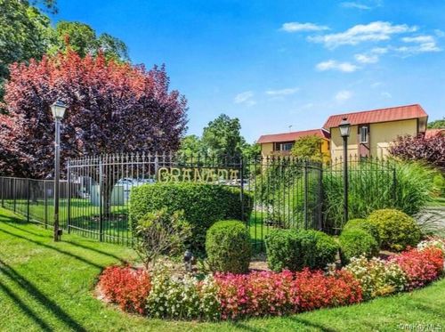apt-12-1-12 Granada Cres, White Plains, NY, 10603-1232 | Card Image