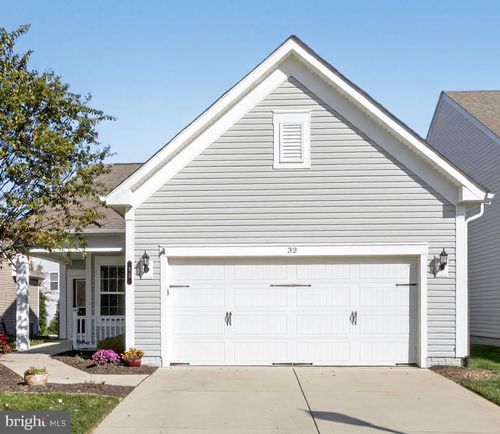 32 Montauk Ave, FREDERICKSBURG, VA, 22406-5507 | Card Image