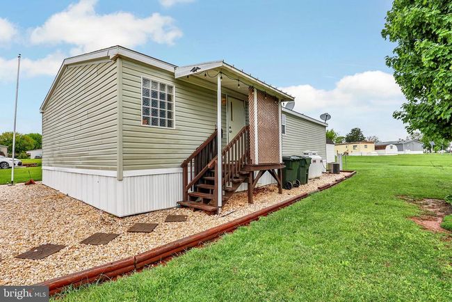 120 Amy Ln, House other with 3 bedrooms, 2 bathrooms and null parking in NEW OXFORD PA | Image 5