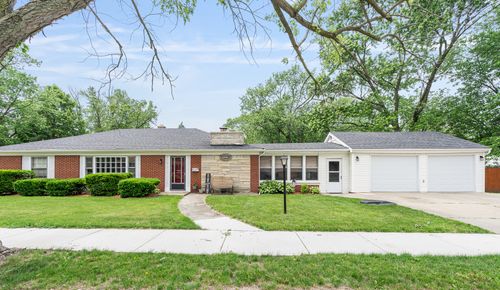 2201 W Acres Rd, Joliet, IL, 60435-5507 | Card Image
