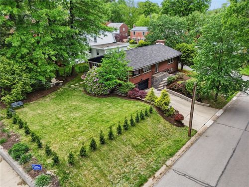 450 Willow Dr, Pittsburgh, PA, 15243-2018 | Card Image