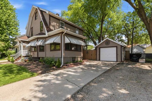 313 N Lincoln Avenue, Beaver Dam, WI, 53916-1823 | Card Image