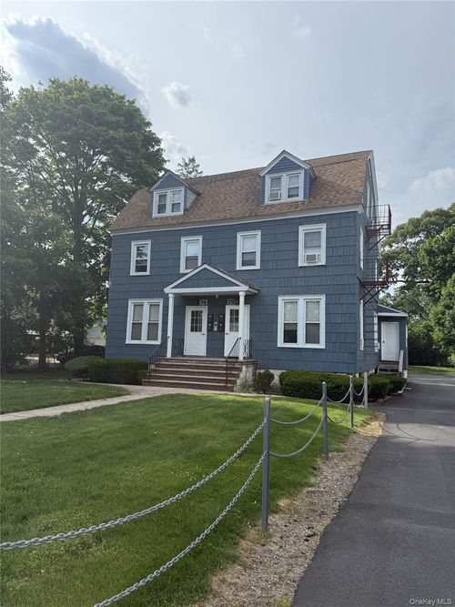 74-72-74 Cathedral Ave, Hempstead, NY, 11550-2051 | Card Image
