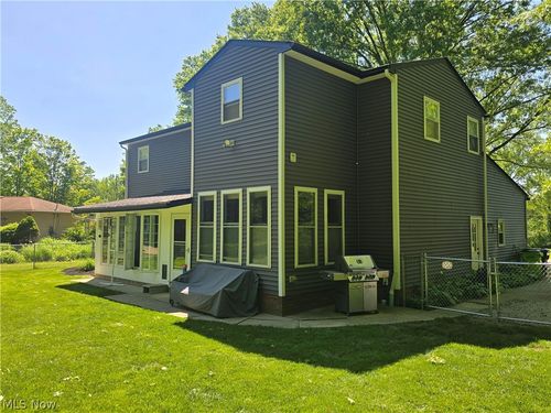 9443 Ledge Acres Drive, Macedonia, OH, 44056 | Card Image