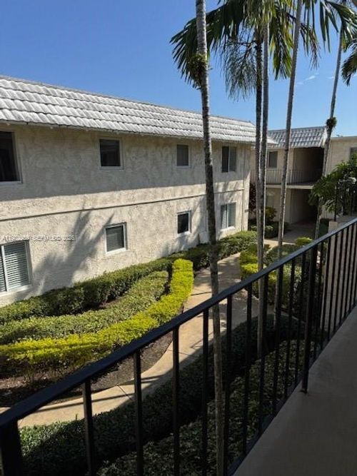 apt-23-8601 Sw 68th Ct, Pinecrest, FL, 33156-1140 | Card Image