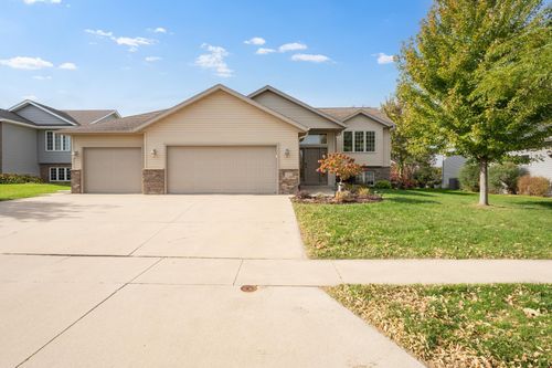 4600 Tundra Ln Nw, Rochester, MN, 55901-2286 | Card Image