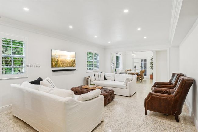 4700 Alhambra Cir, House other with 3 bedrooms, 3 bathrooms and null parking in Coral Gables FL | Image 4