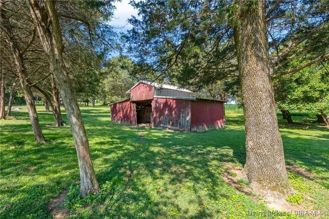 12615 Highway 31 N, Home with 4 bedrooms, 4 bathrooms and null parking in Memphis IN | Image 78