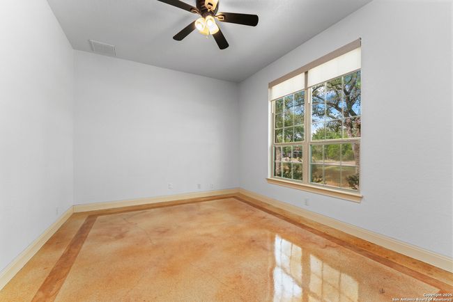 574 Deep Water Dr, House other with 3 bedrooms, 3 bathrooms and null parking in Spring Branch TX | Image 24