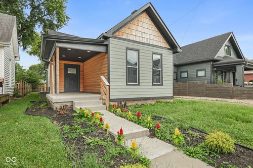 425 Sanders St, Indianapolis, IN, 46225-1628 | Card Image