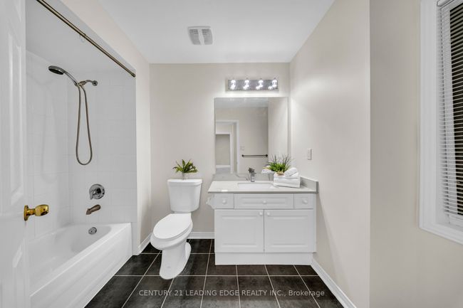 12 Styles Cres, House attached with 4 bedrooms, 4 bathrooms and 1 parking in Ajax ON | Image 19