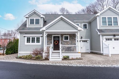 unit-1-135 Sumner St, Quincy, MA, 02169-7093 | Card Image