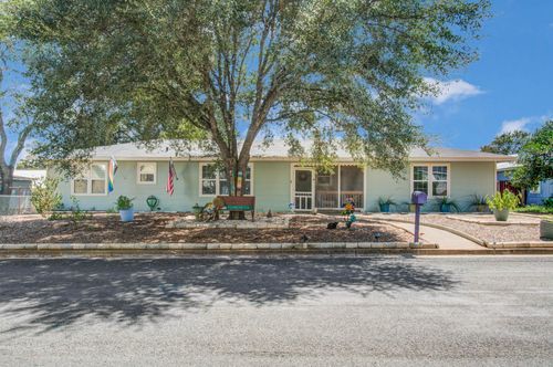 1004 Baumgarten Street, Schulenburg, TX, 78956 | Card Image