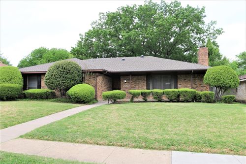 2203 Glen Forest Ln, Plano, TX, 75023-7756 | Card Image