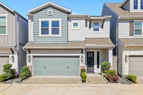 1423 Biondo Way, Houston, TX, 77008-2960 | Card Image