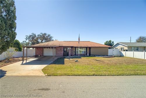 2111 Pasco Dr, Sebring, FL, 33870-1722 | Card Image