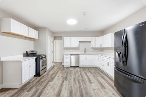 335 30th St, Ogden, UT, 84401-3703 | Card Image